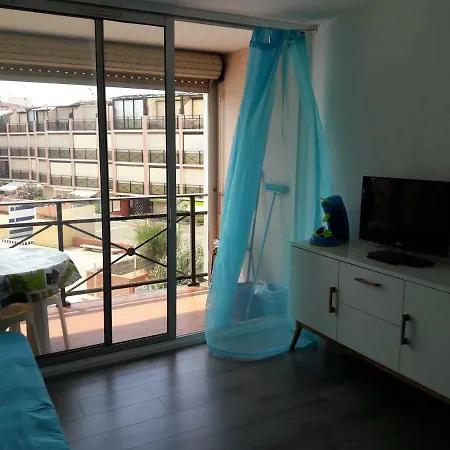 Studio Double Cabine Avec Piscine Proche Plage *
