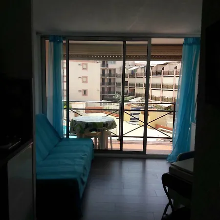 Apartment Studio Double Cabine Avec Piscine Proche Plage